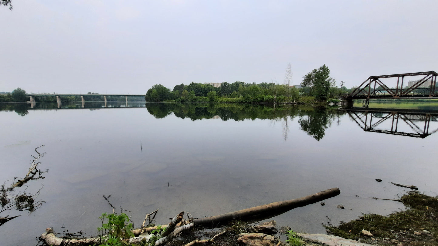 Pont Noir Jacques Cartier De Sherbrooke Et Rivière Magog 20 Juillet 2021 (Vue 1) 6H10 Cliquez