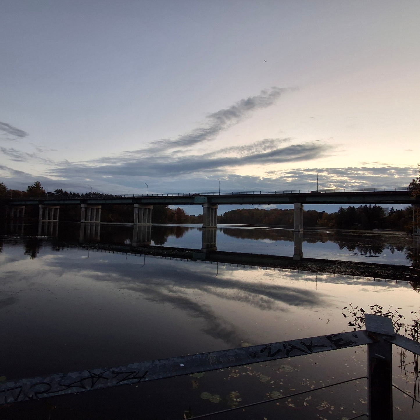 2024-10-05 06:43 (Vue T1)