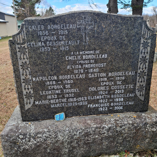 Tombstone of Émilie Bordeleau